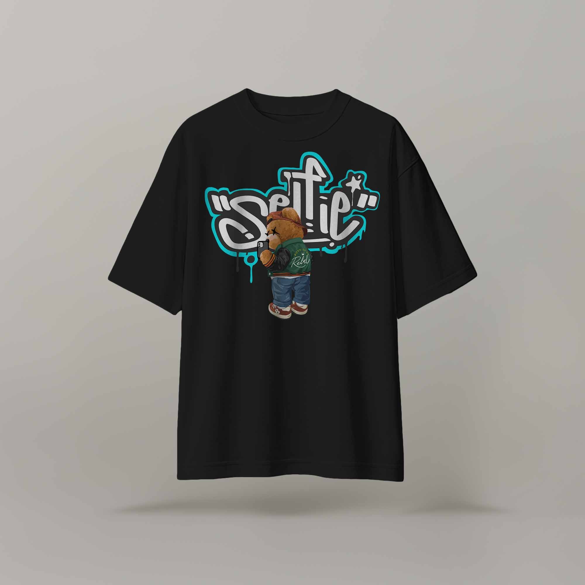 T-shirt Selfie